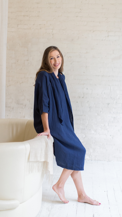Load image into Gallery viewer, Happy patient smiles in blue linen recovery wear for post surgerical care, European linen best fit gown temperature regulating hospital gown