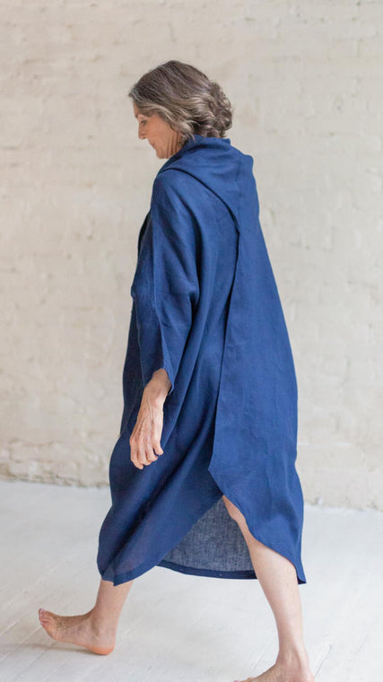 Load image into Gallery viewer, high end patient gown that is breathable and lightweight, covers back side and perfect for modesty in healthcare